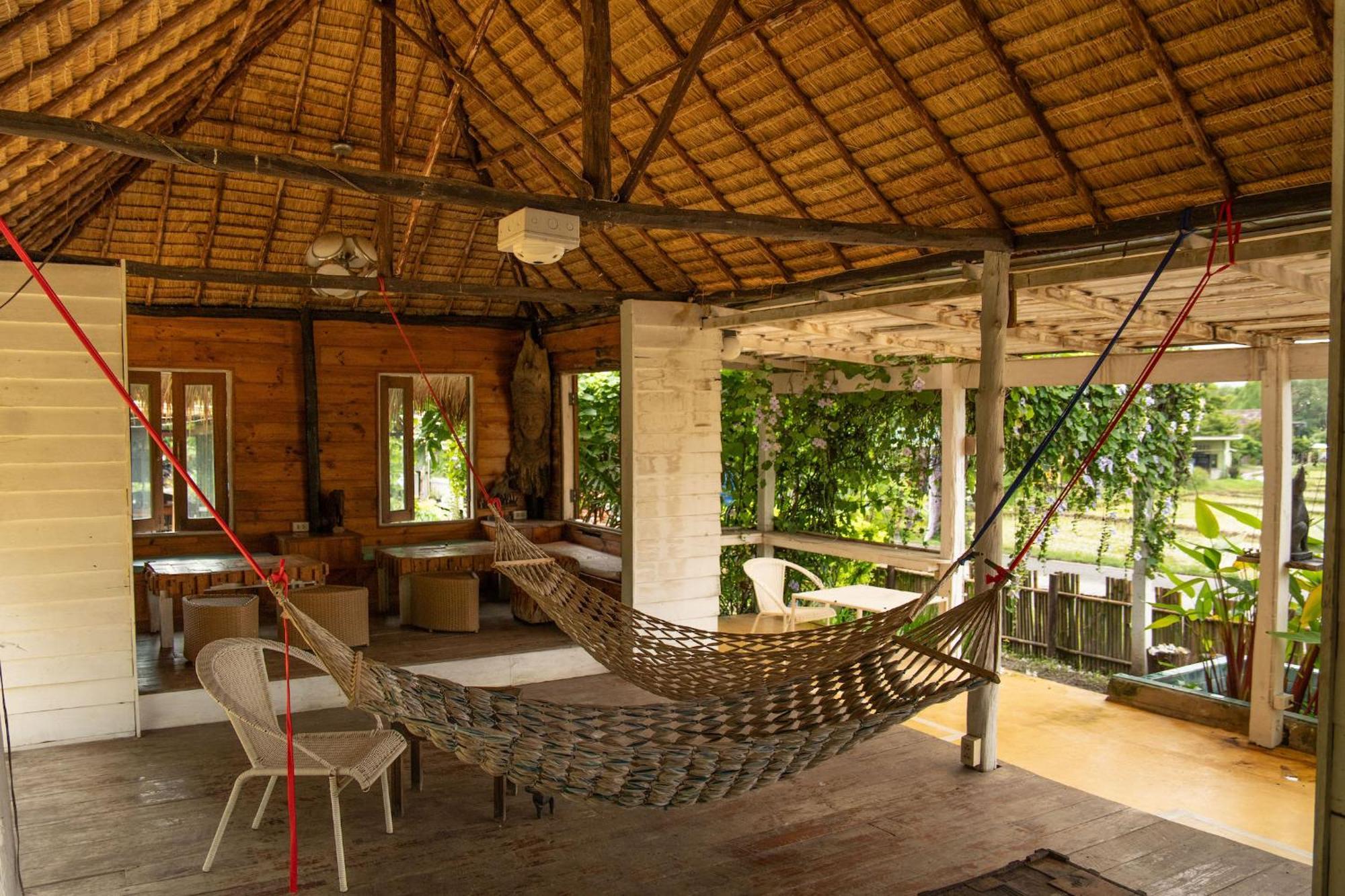 Hostal Butterfly Hostel, *