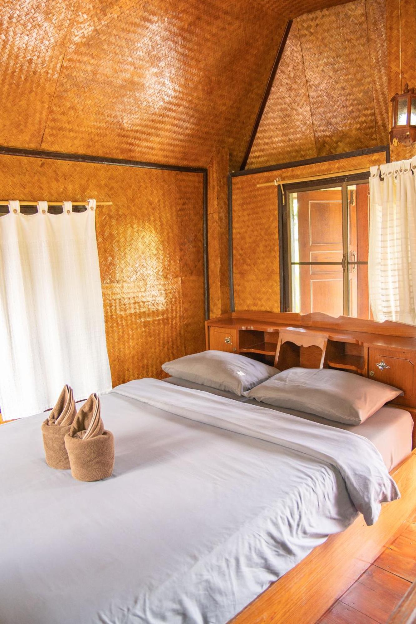 Butterfly Hostel, * Pai