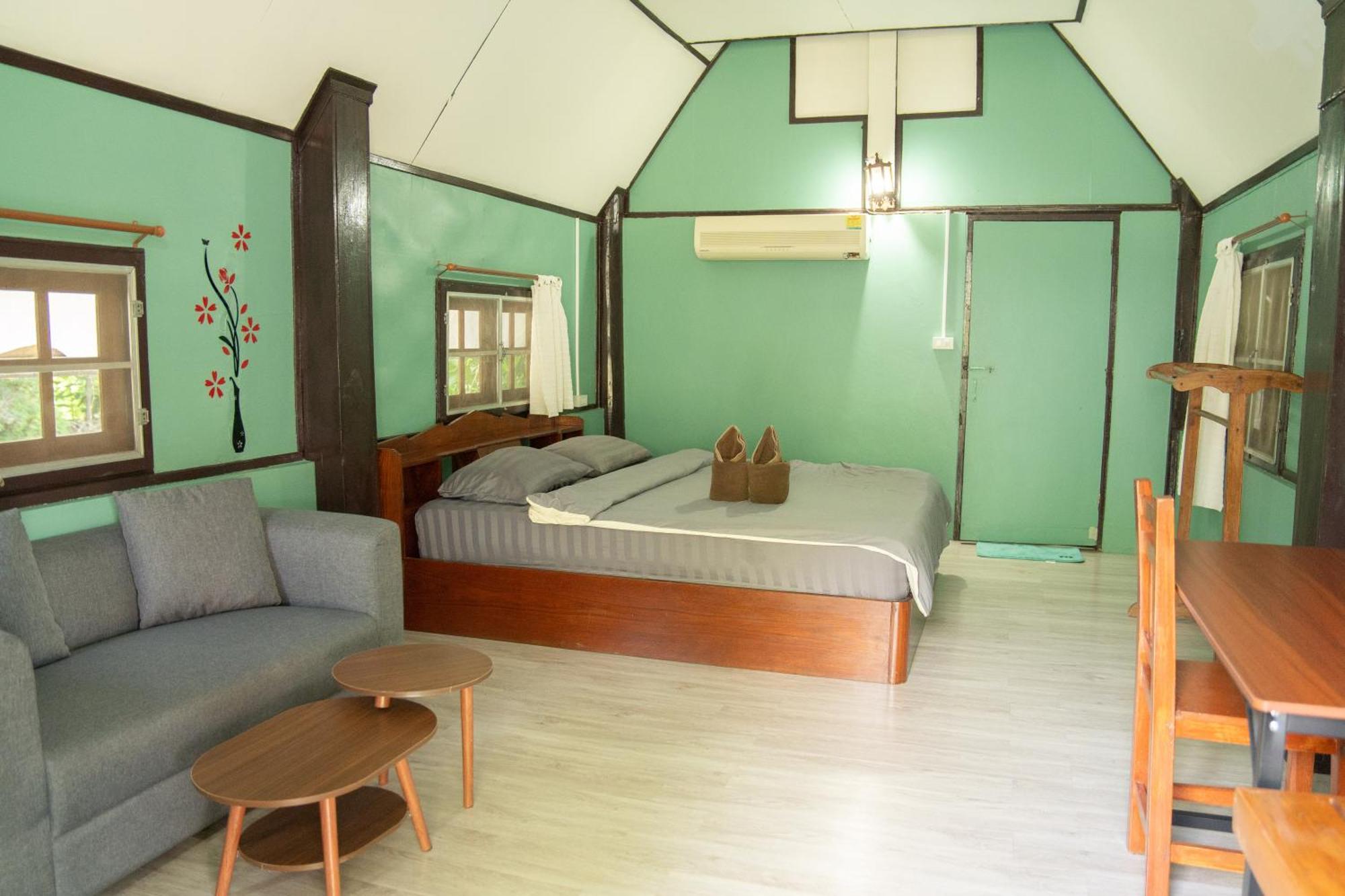 Butterfly Hostel, * Pai