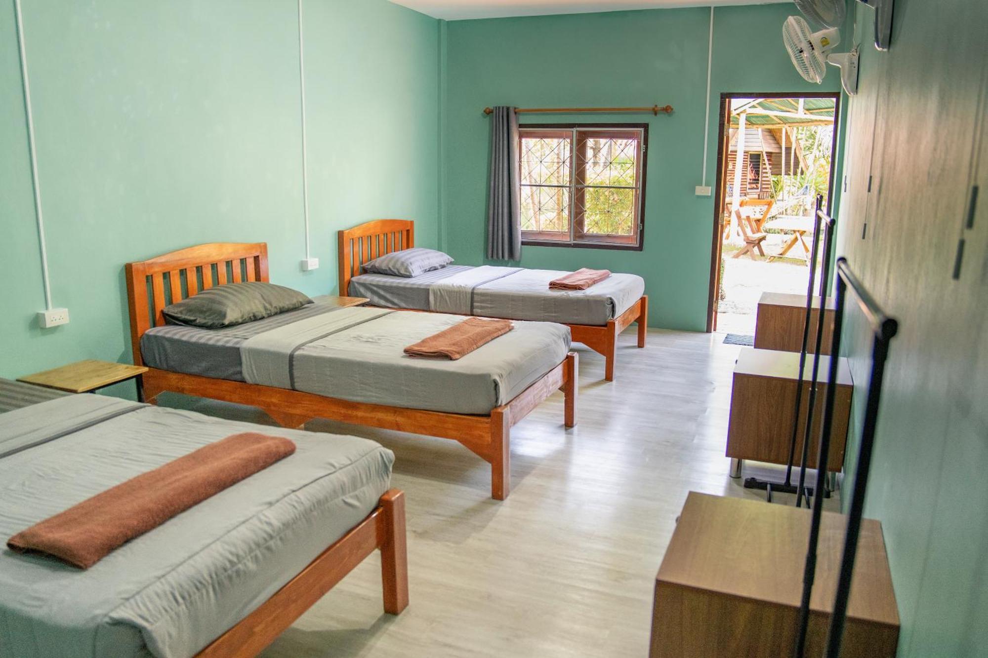 Butterfly Hostel, Pai