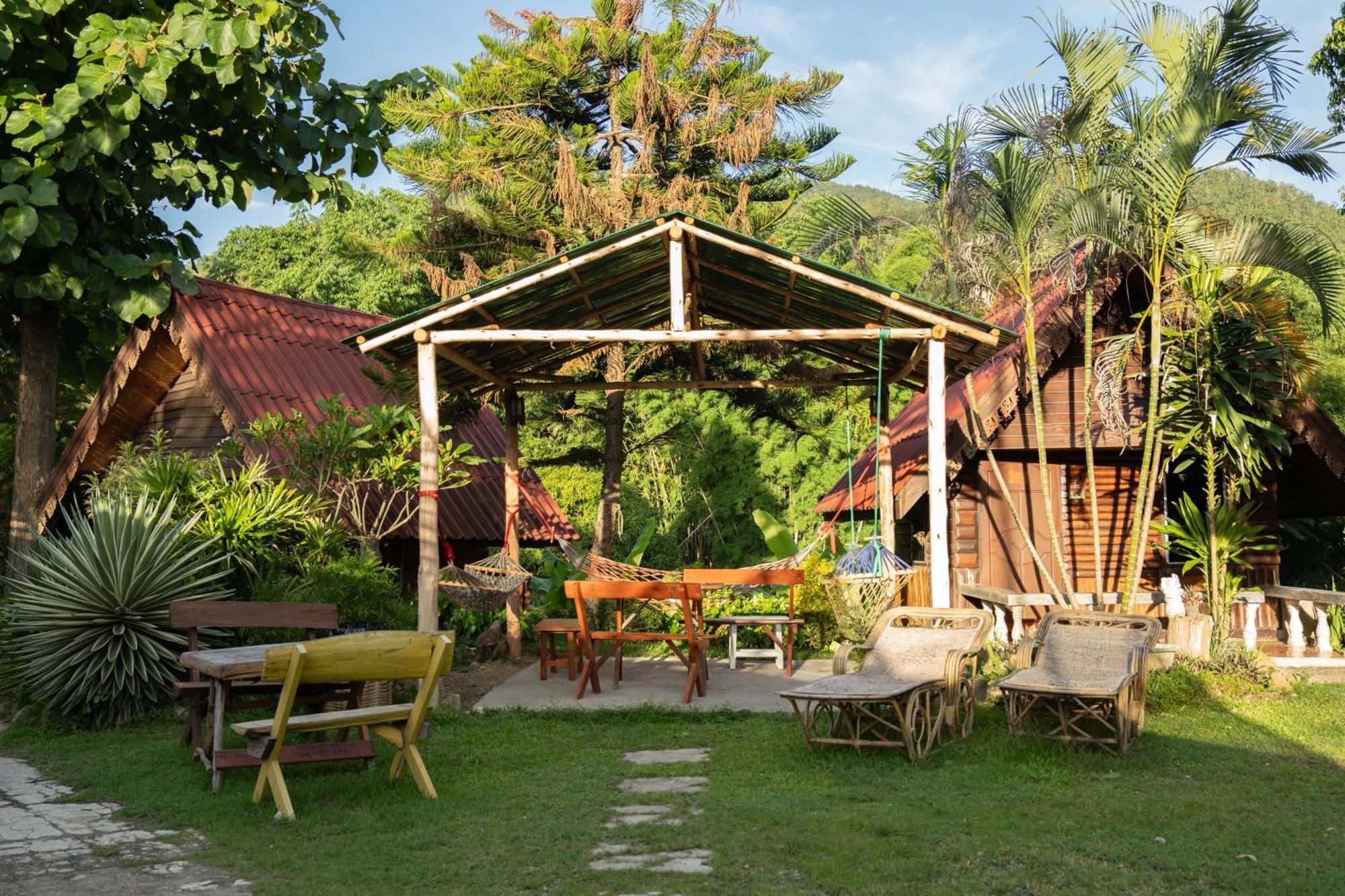 Butterfly Hostel, Pai